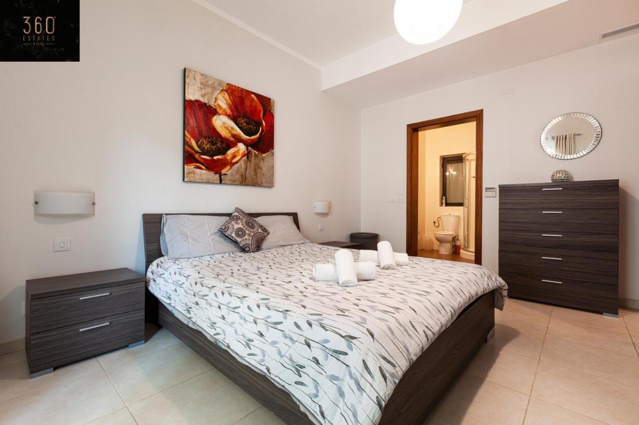 Pender Lux Complex - 3Br Unit With Private Parking By 360 Estates Apartamento St. Julian's Exterior foto